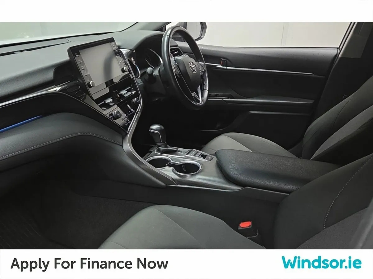 Toyota Camry G 2.5 Hybrid *TOP SPEC* - Image 4