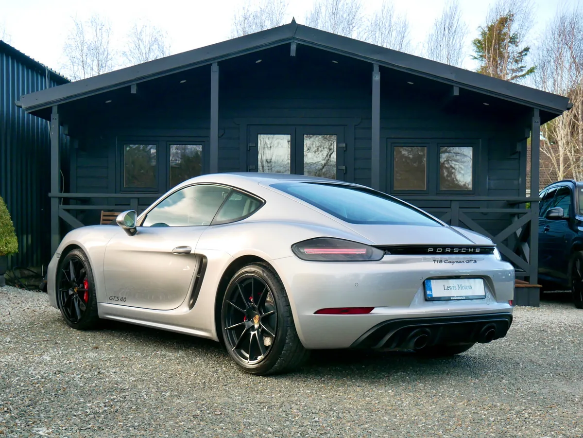 2023 Porsche Cayman GTS 4.0l - Image 4