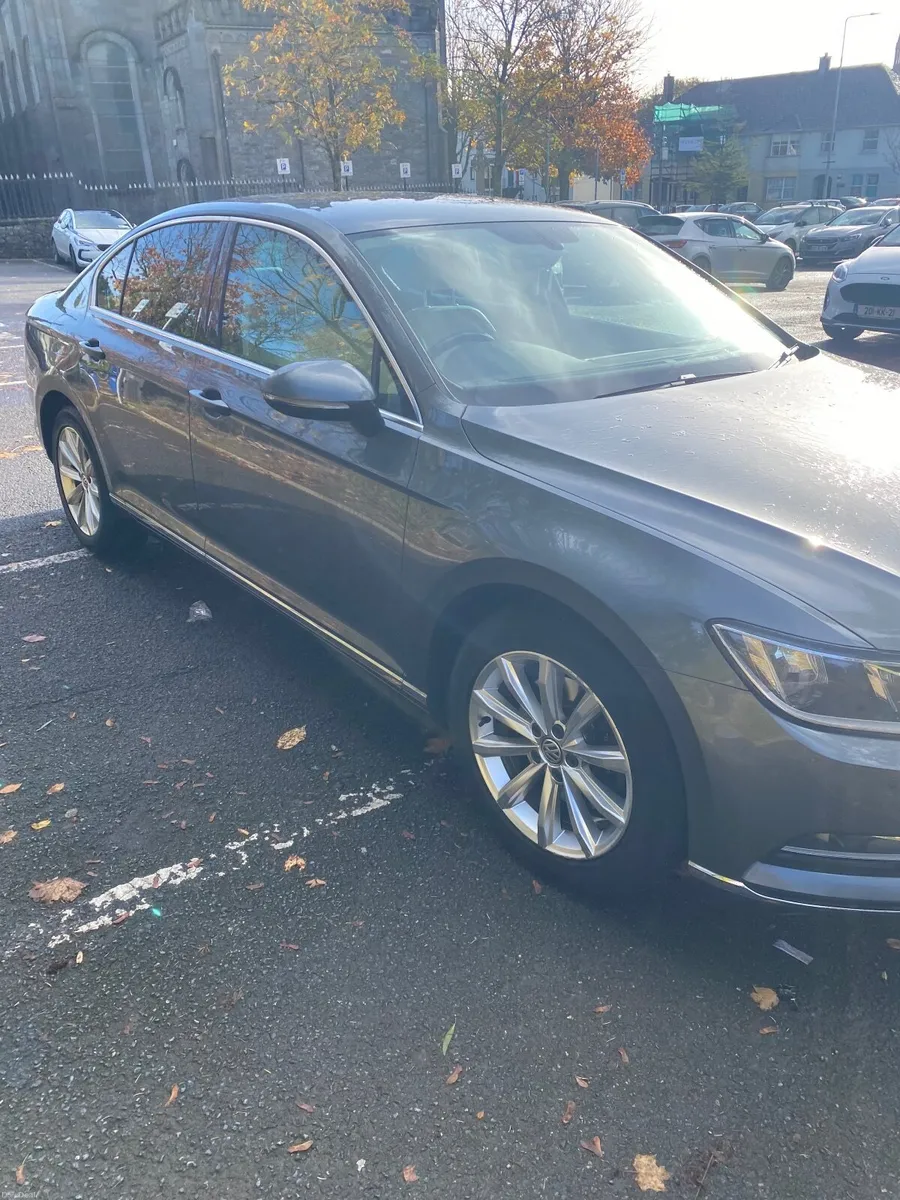 Volkswagen Passat 2015 - Image 4
