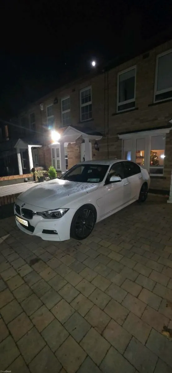 Bmw 330e msport low klms - Image 3