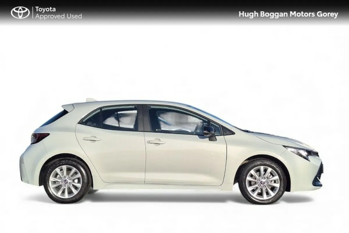 Toyota Corolla COROLLA H/B LUNA - Image 3