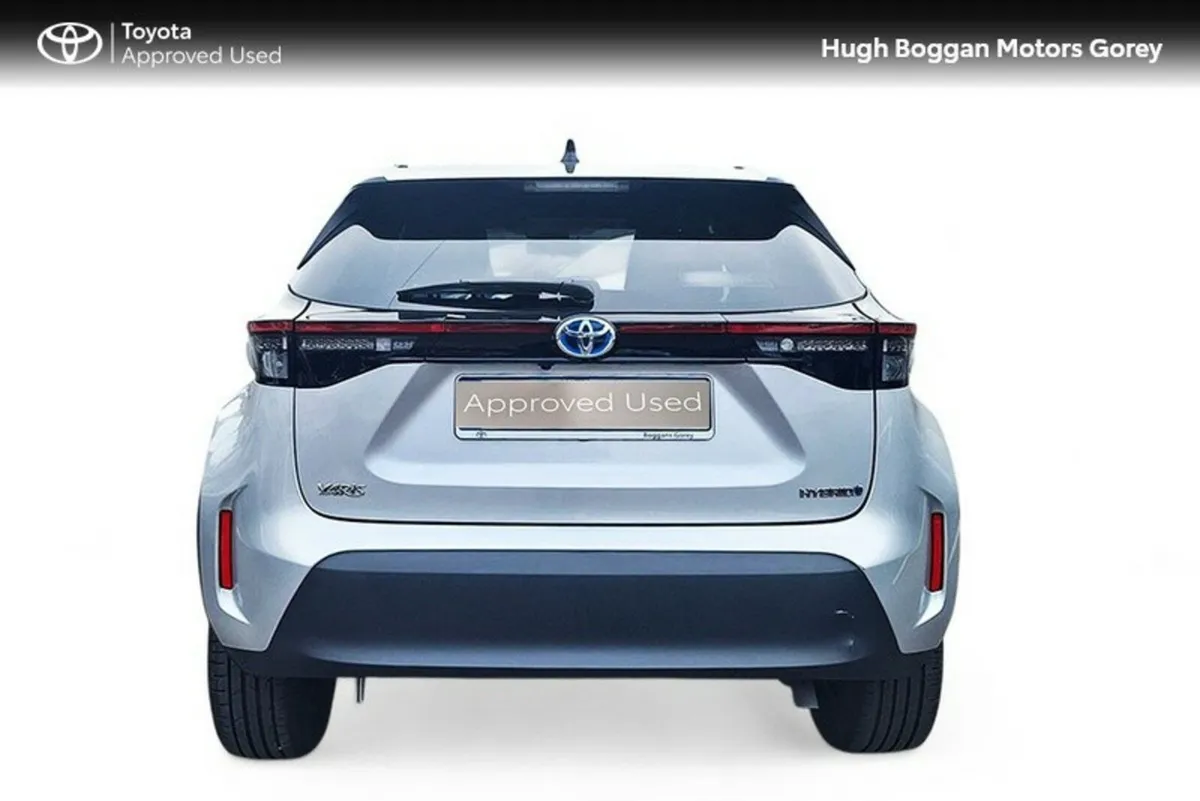 Toyota Yaris Cross YARIS CROSS LUNA SPORT BI - Image 4