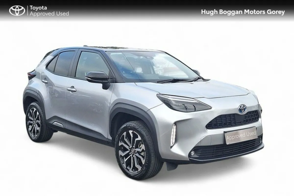 Toyota Yaris Cross YARIS CROSS LUNA SPORT BI - Image 1