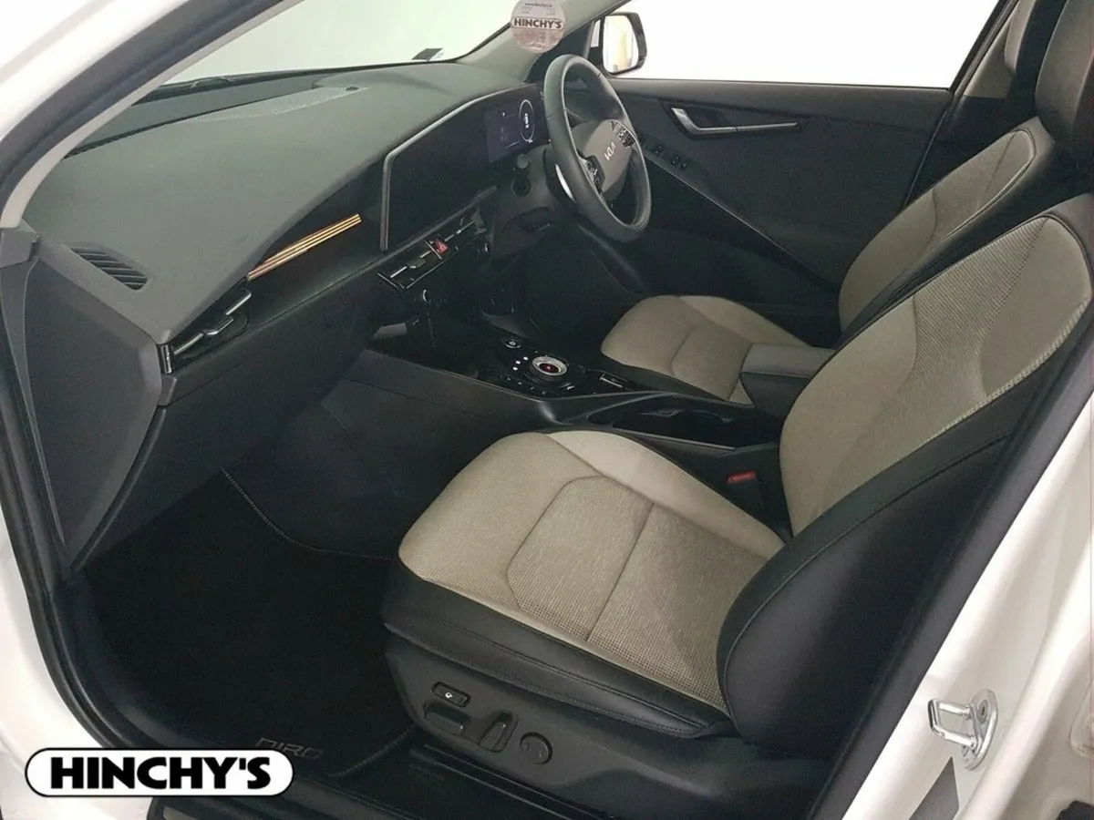 Kia Niro Niro EV K4 Grey Cladding - Image 4