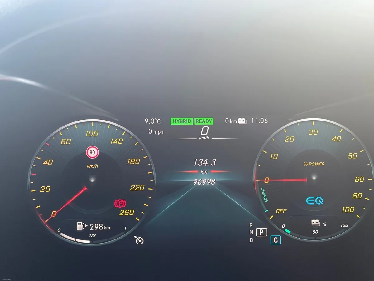 Mercedes c300de amg premium plus night package. - Image 2