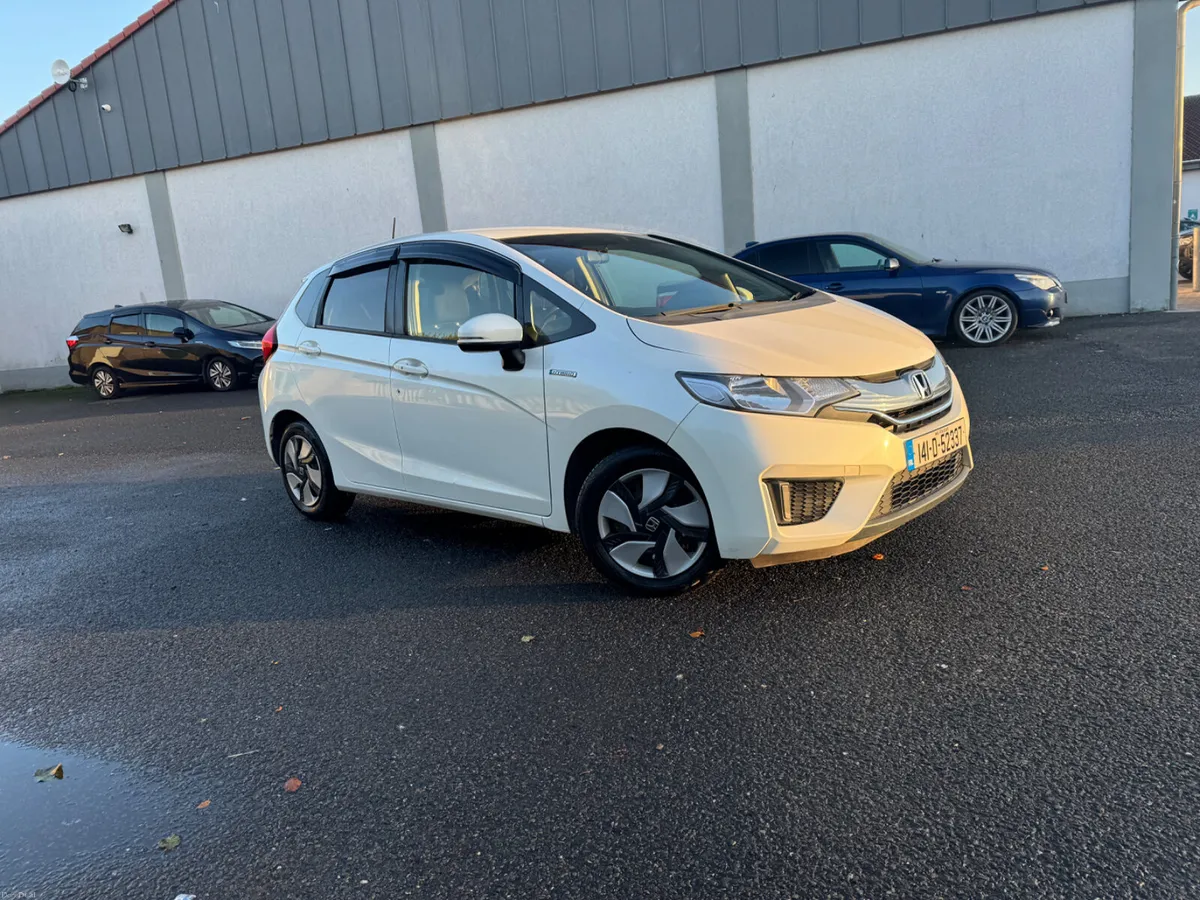 Honda Fit 2014 Automatic Hybrid 1.5 - Image 1