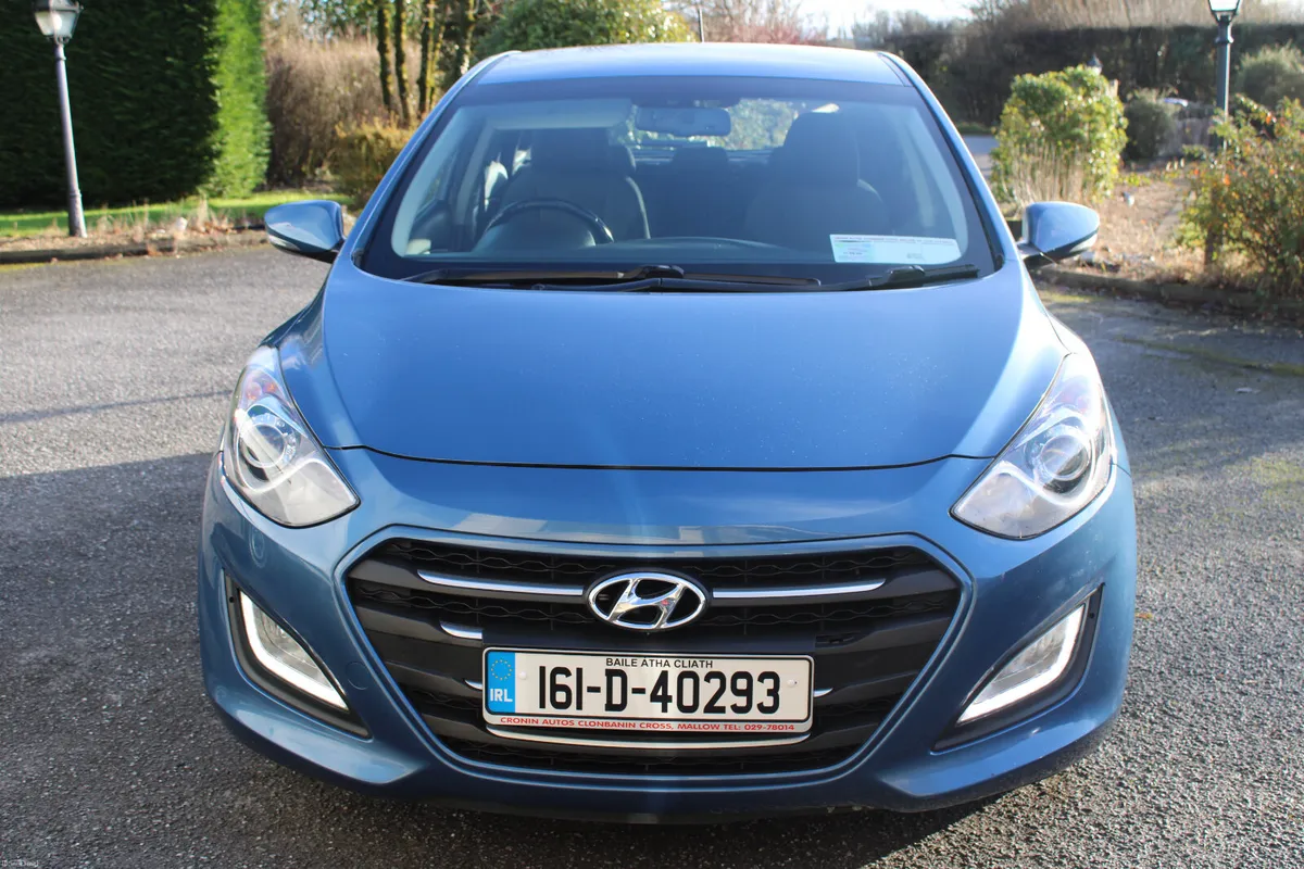 2016 HYUNDAI i30 DELUXE 1.4 5dr.  PETROL - Image 2