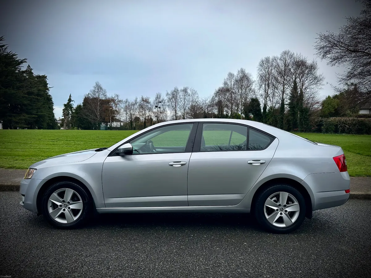 Deposit Taken !! Skoda Octavia Diesel - Image 3