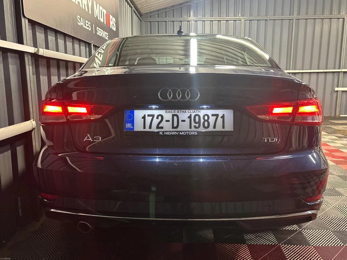 2017 172 Audi A3 1.6 Diesel saloon Manual - Image 2