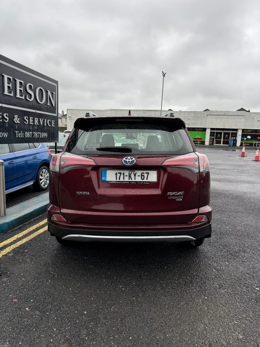 2017 Toyota Rav-4 Hybrid Luna - Image 4