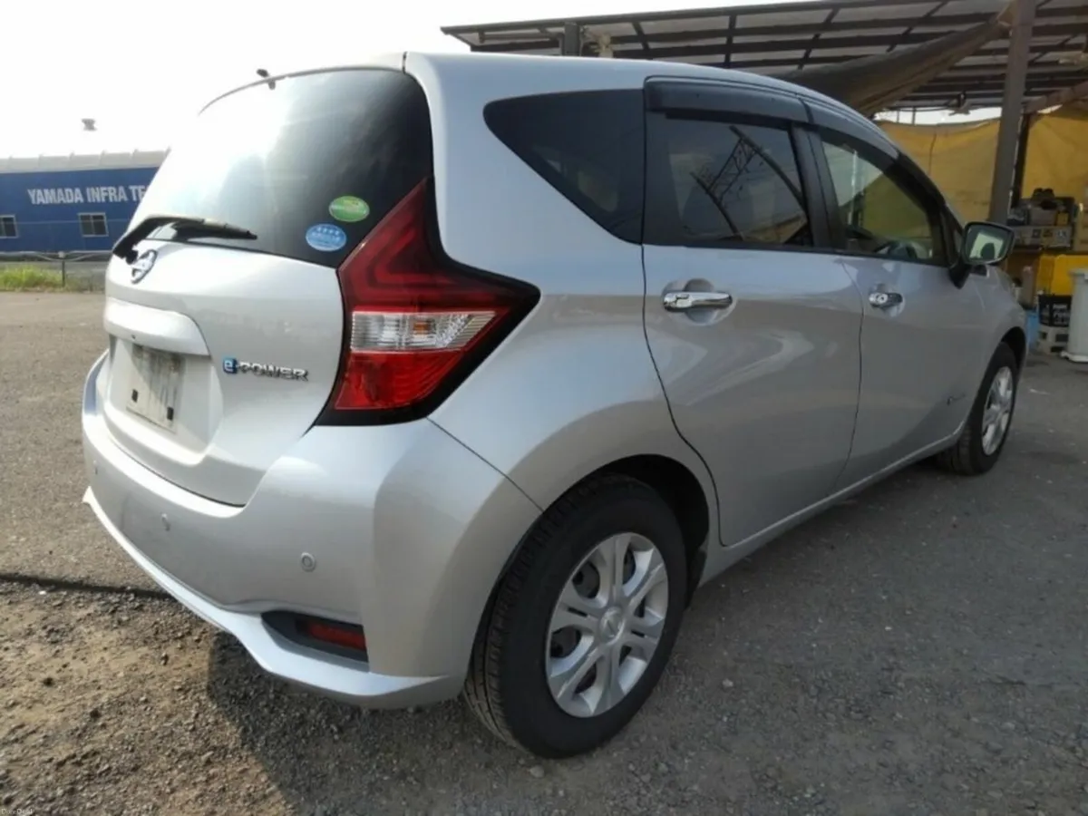 Nissan Note E-POWER HYBRID - PUSH START/STOP BUTTO - Image 2