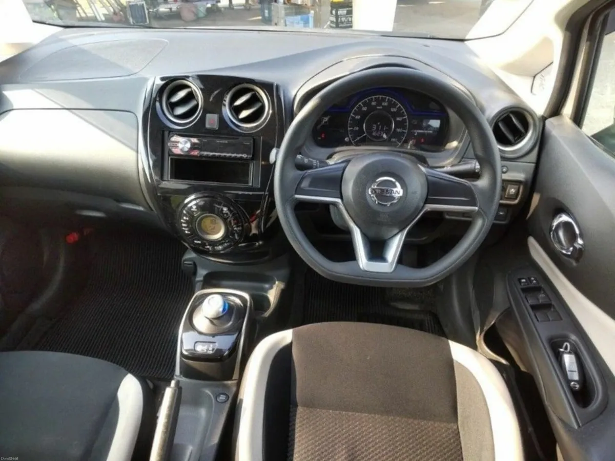 Nissan Note E-POWER HYBRID - PUSH START/STOP BUTTO - Image 3