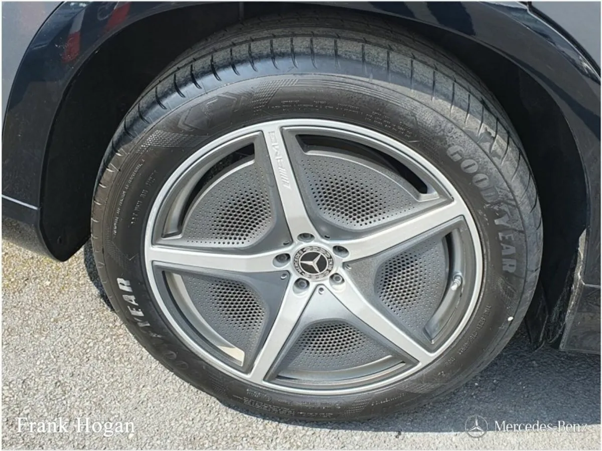 Mercedes-Benz EQS EQS SUV 450+ 7 SEATS AMG Line Ex - Image 5