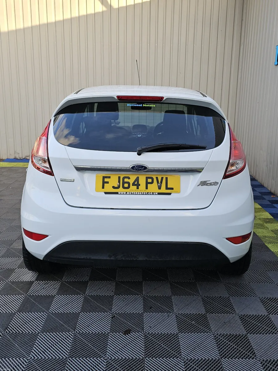 2014 Ford Fiesta TITANIUM 1.0 Petrol - Image 4