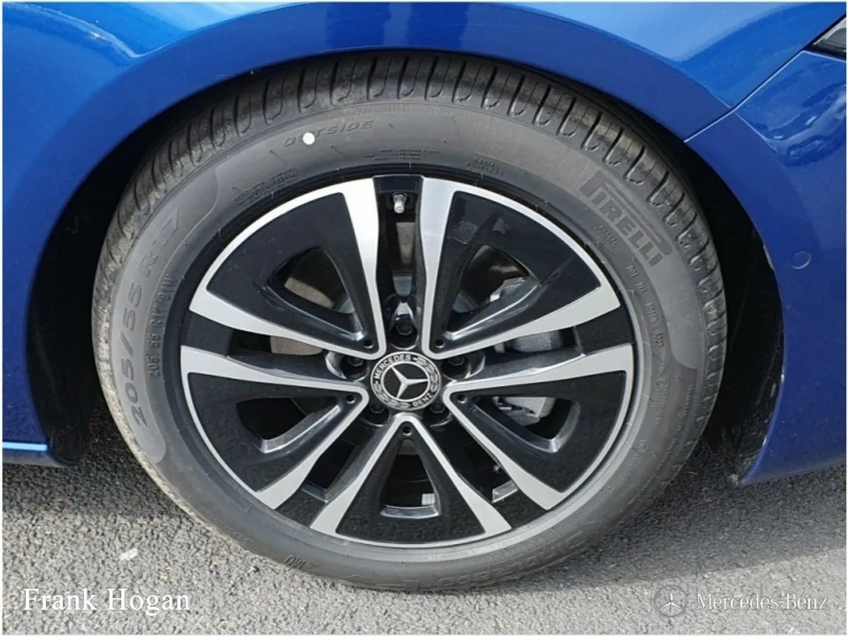 Mercedes-Benz A-Class A180 PROGRESSIVE 1.3 PETROL - Image 5