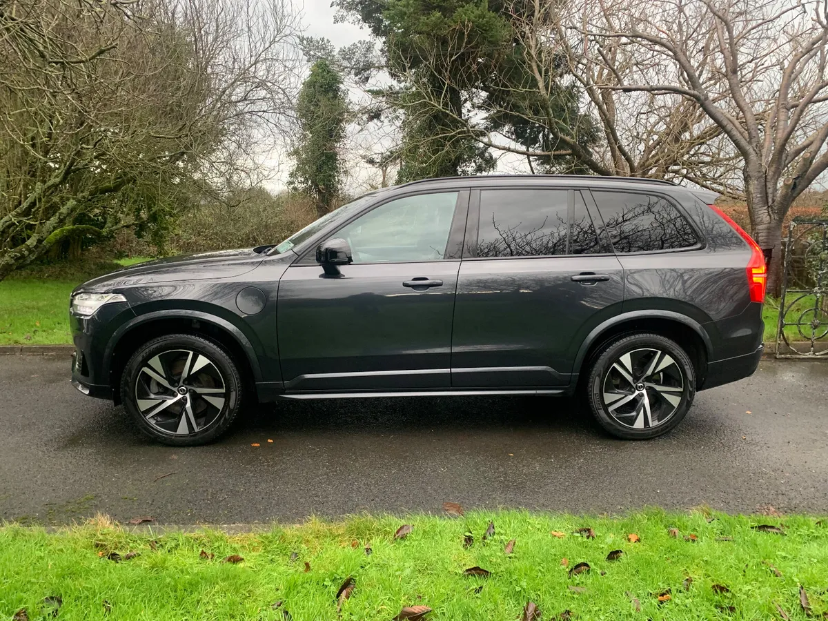 Volvo XC90 R-DESIGN 2020 RECHARGE PHEV T8 (390hp) - Image 2