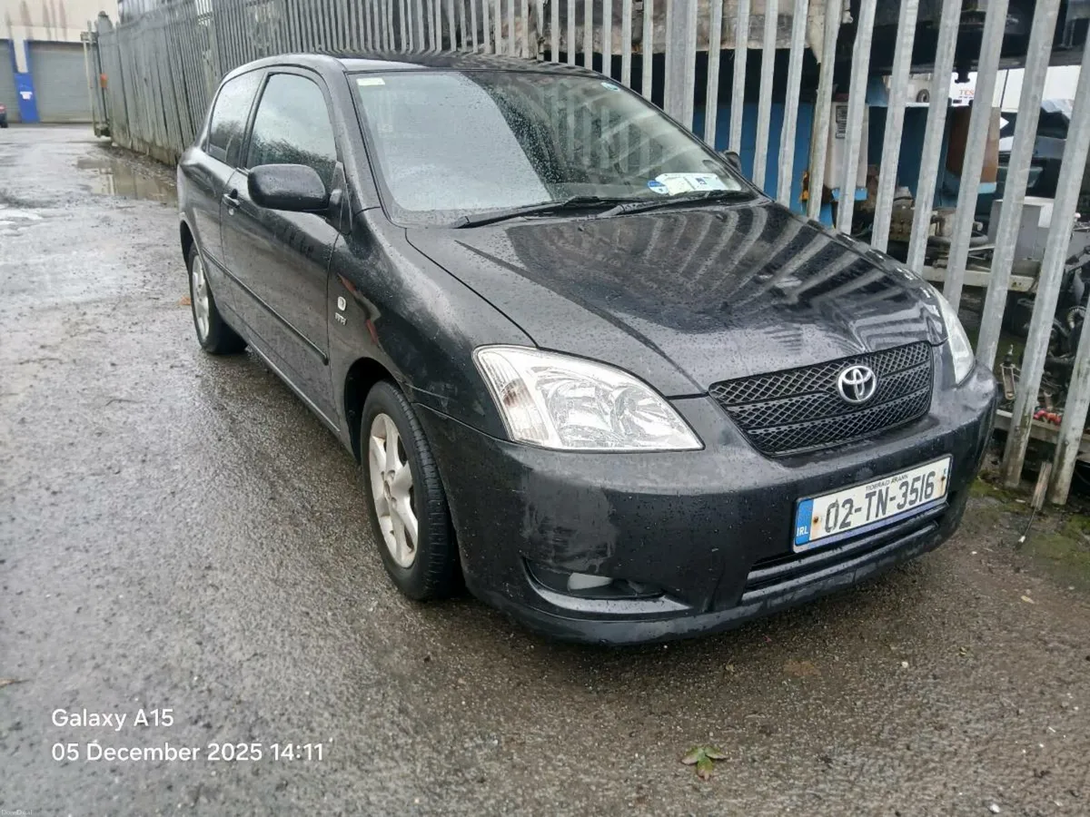 toyota corolla - Image 3