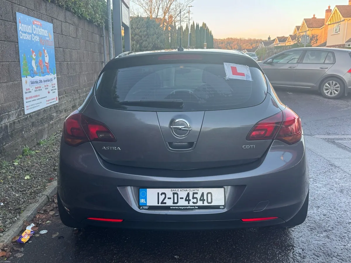2012 Opel Astra J 1.7 CDTI – Manual - Image 3