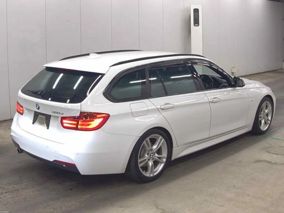 142 BMW 320D Touring M Sport - Image 3