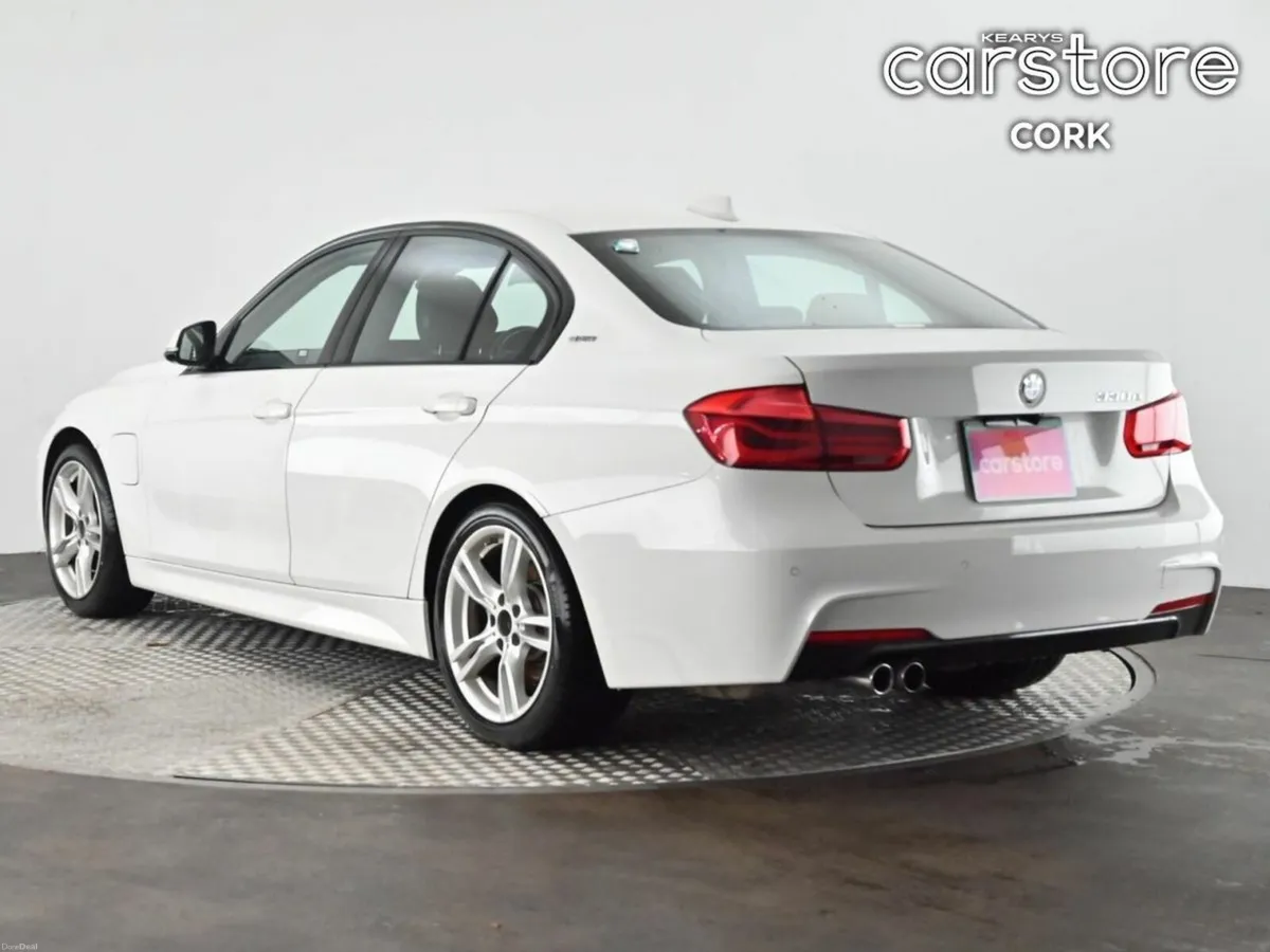 BMW 3-Series 330e 2.0 Hybrid Auto - Image 3