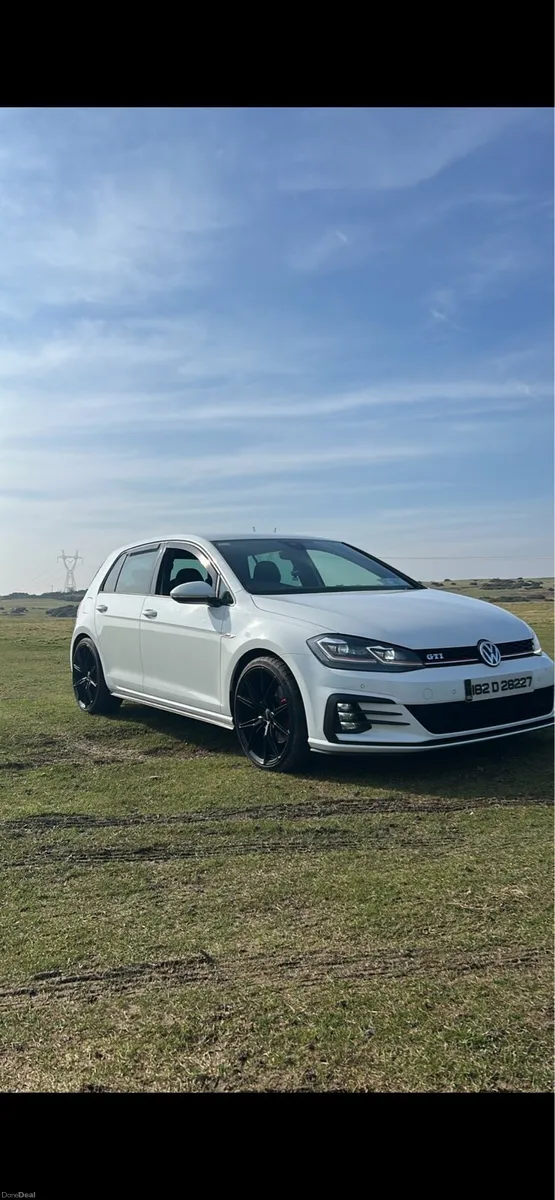 2018 VW Golf GTI - Image 1