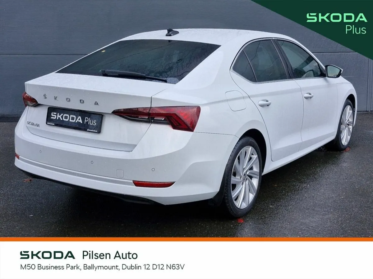 Skoda Octavia (1) Edition 30 2.0TDI 115HP - Image 3