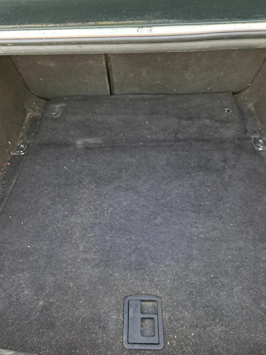 Audi A4 2012 - Image 4