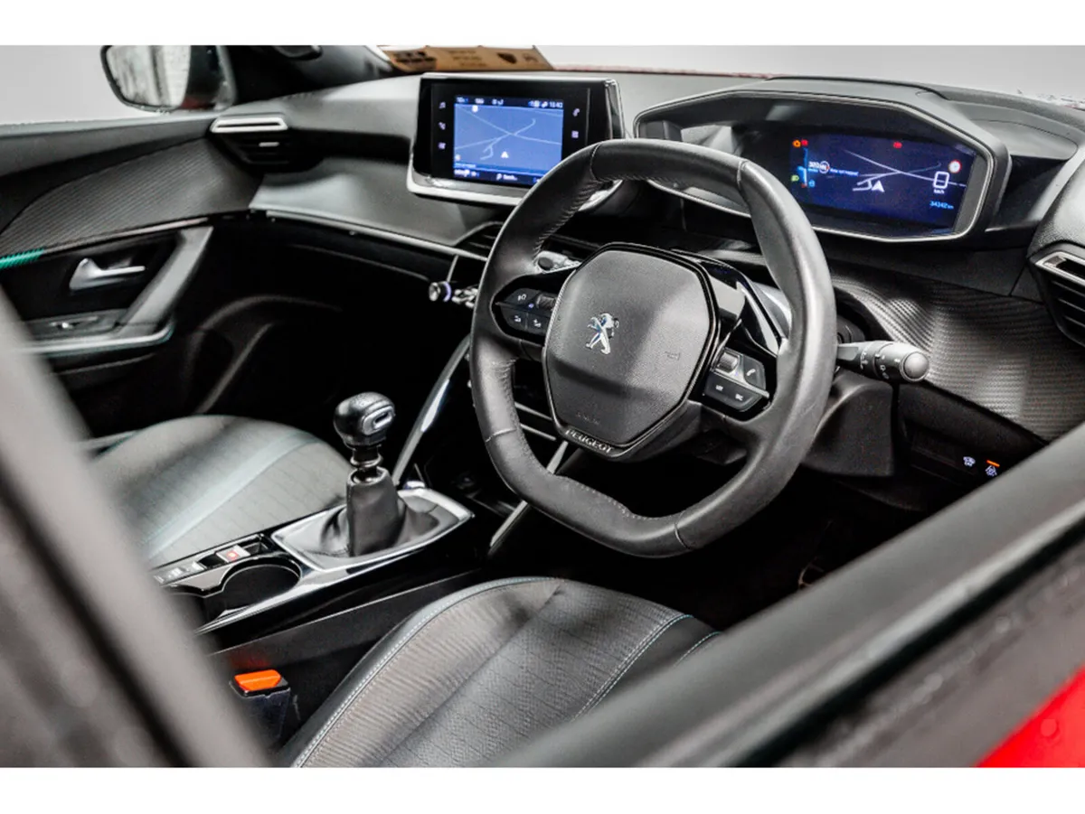 Peugeot 2008 Allure 1.2 Petrol 100HP - Image 2