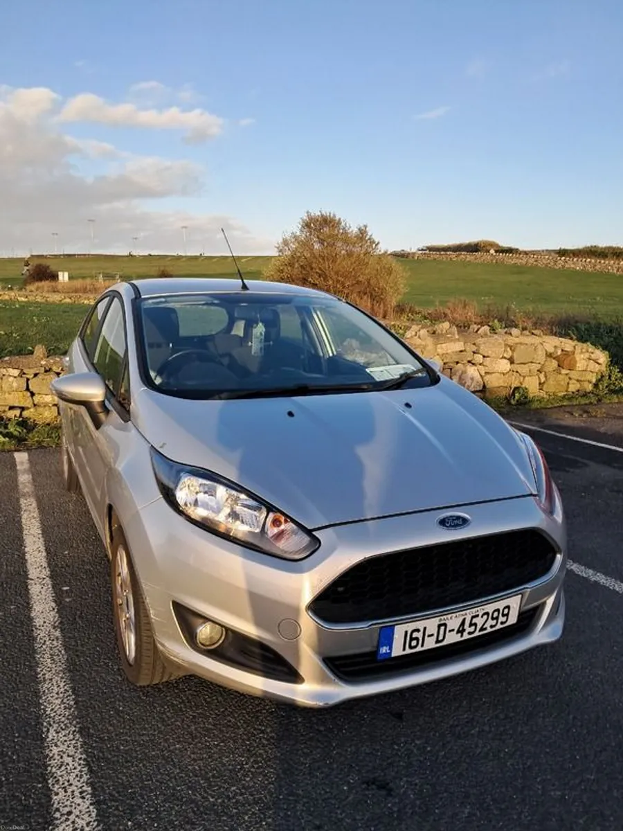 2016 Ford Fiesta - Image 1