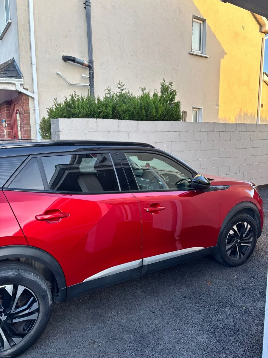 2020 Peugeot 2008 GT - Image 3