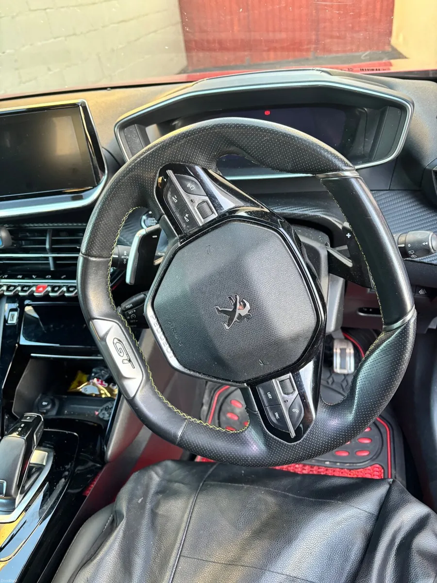 2020 Peugeot 2008 GT - Image 4