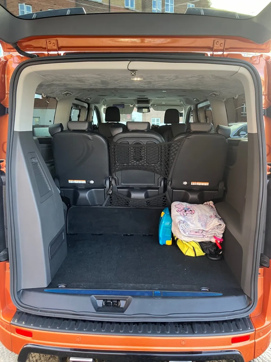 Ford Tourneo 2022 titanium X GT 170 2.0 - Image 4