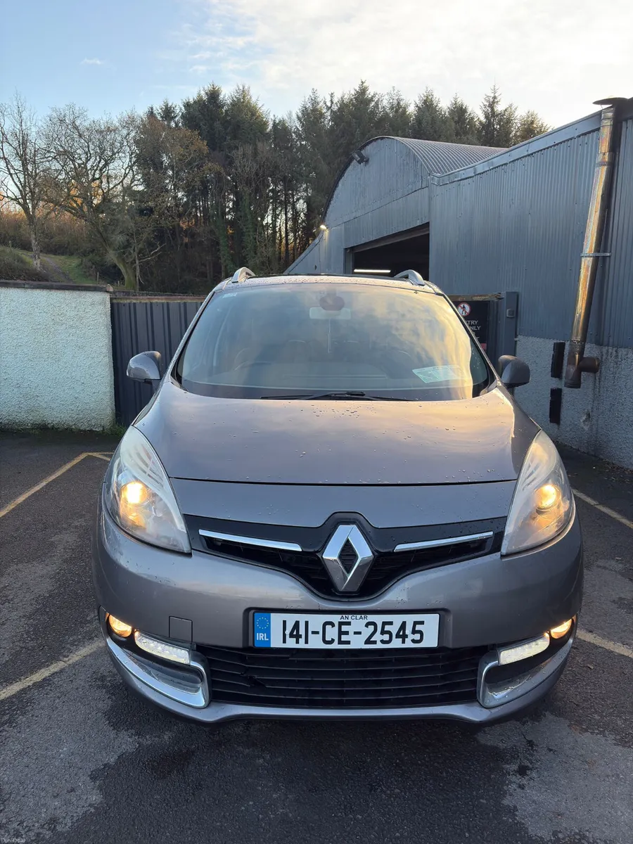 Renault Grand Scenic 2014 7 seater - Image 2