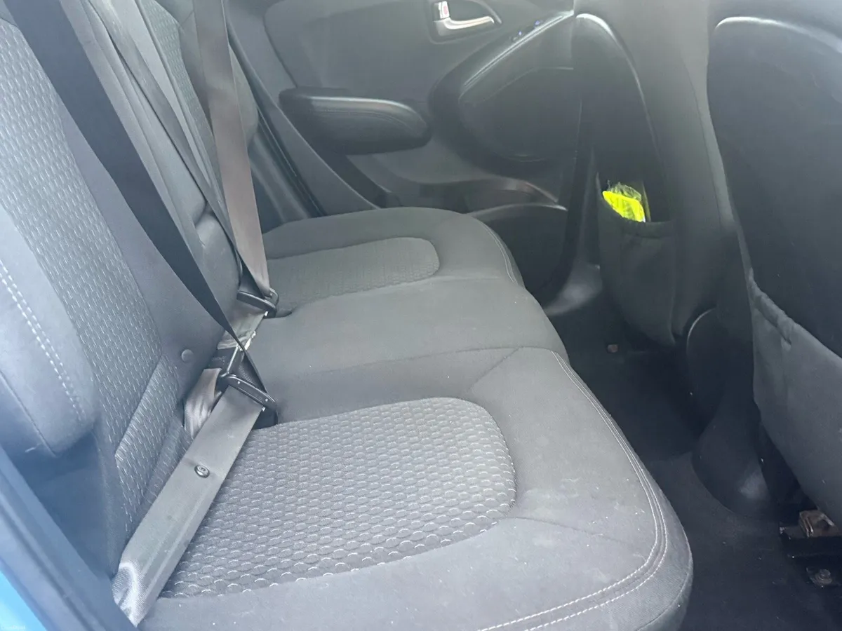 132 Hyundai ix35 new Nct - Image 3