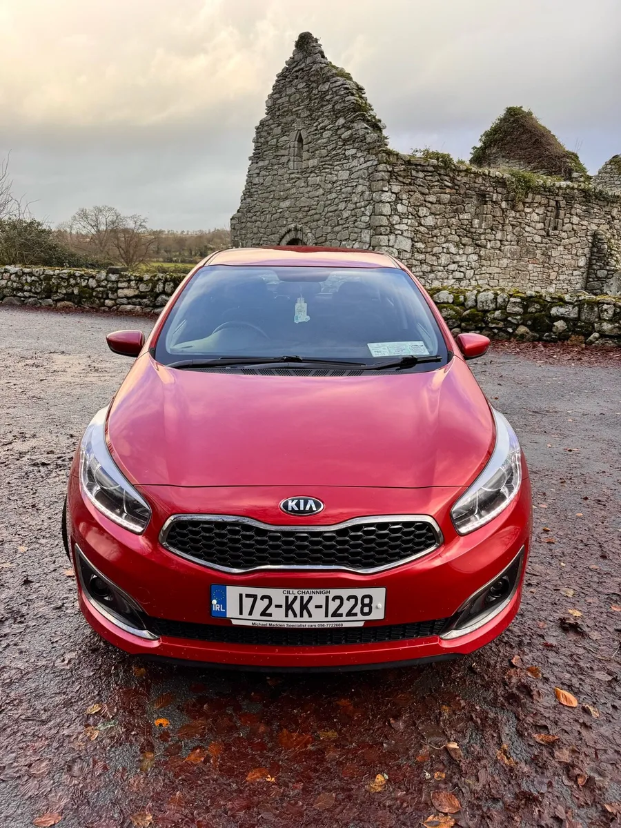 2017 Kia Ceed - Image 2