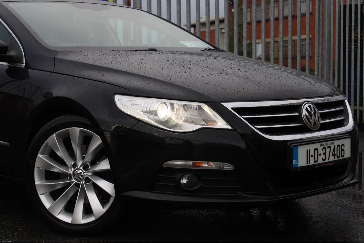 Volkswagen Passat CC 2.0 TDI DSG - Image 2