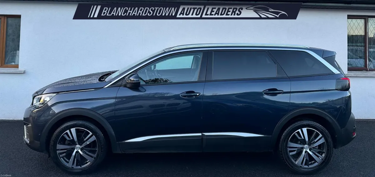 PEUGEOT 5008 1.2 ALLURE 130BHP 7 SEAT - Image 2