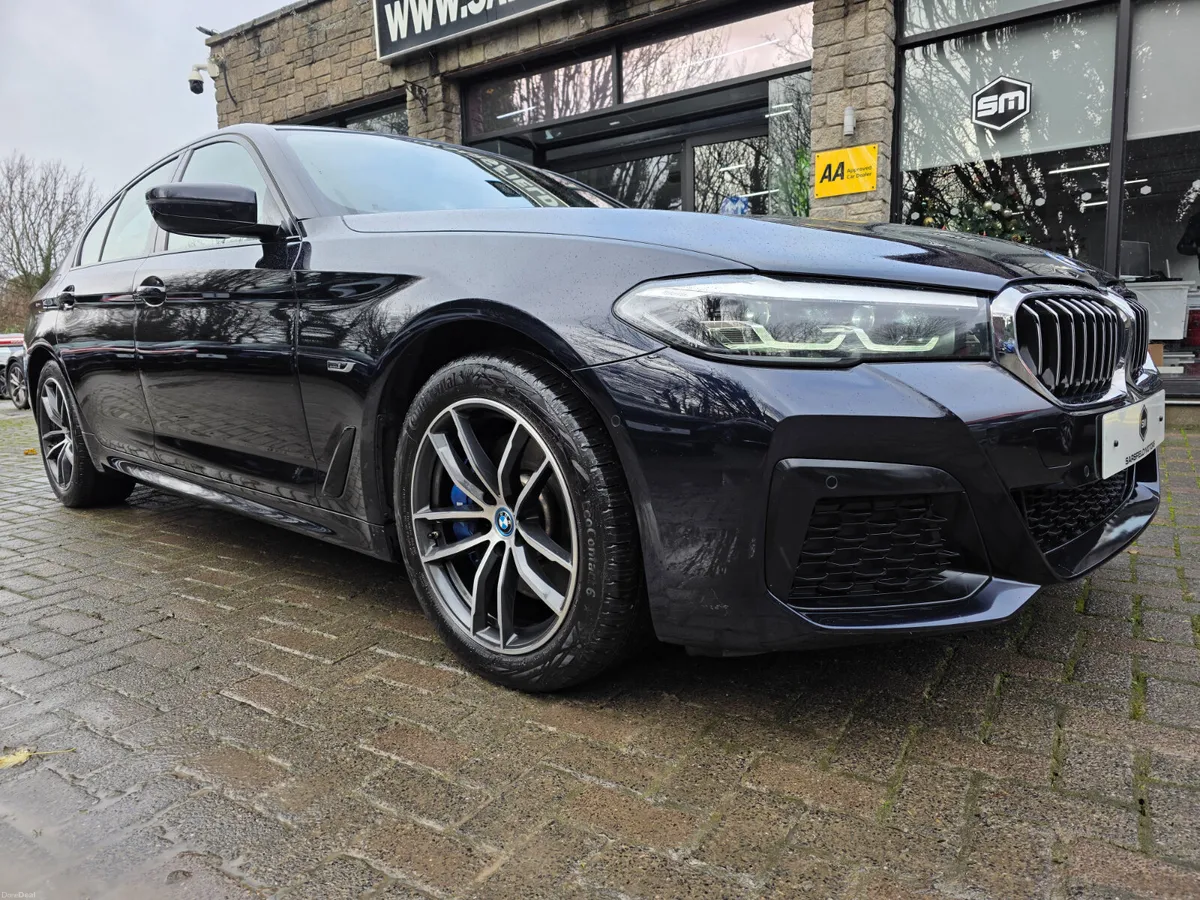 2023 BMW 530E M-SPORT AUTO. - Image 3