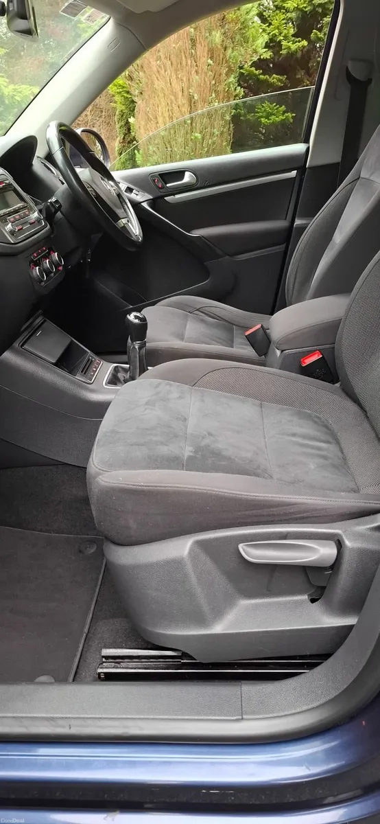 12. VW  Tiguan , MINT, FSH, New NCT 8/26 - Image 4