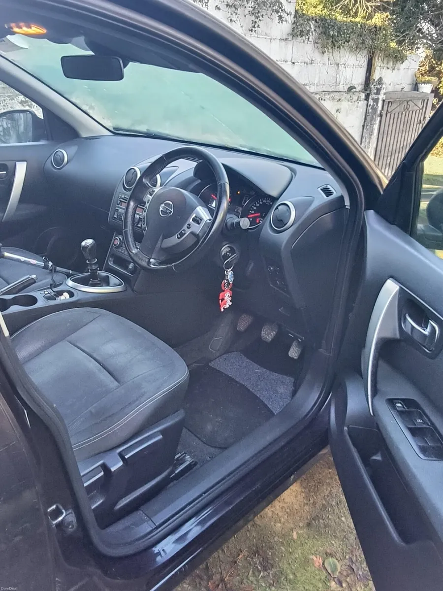 Nissan Qashqai 2010 - Image 3