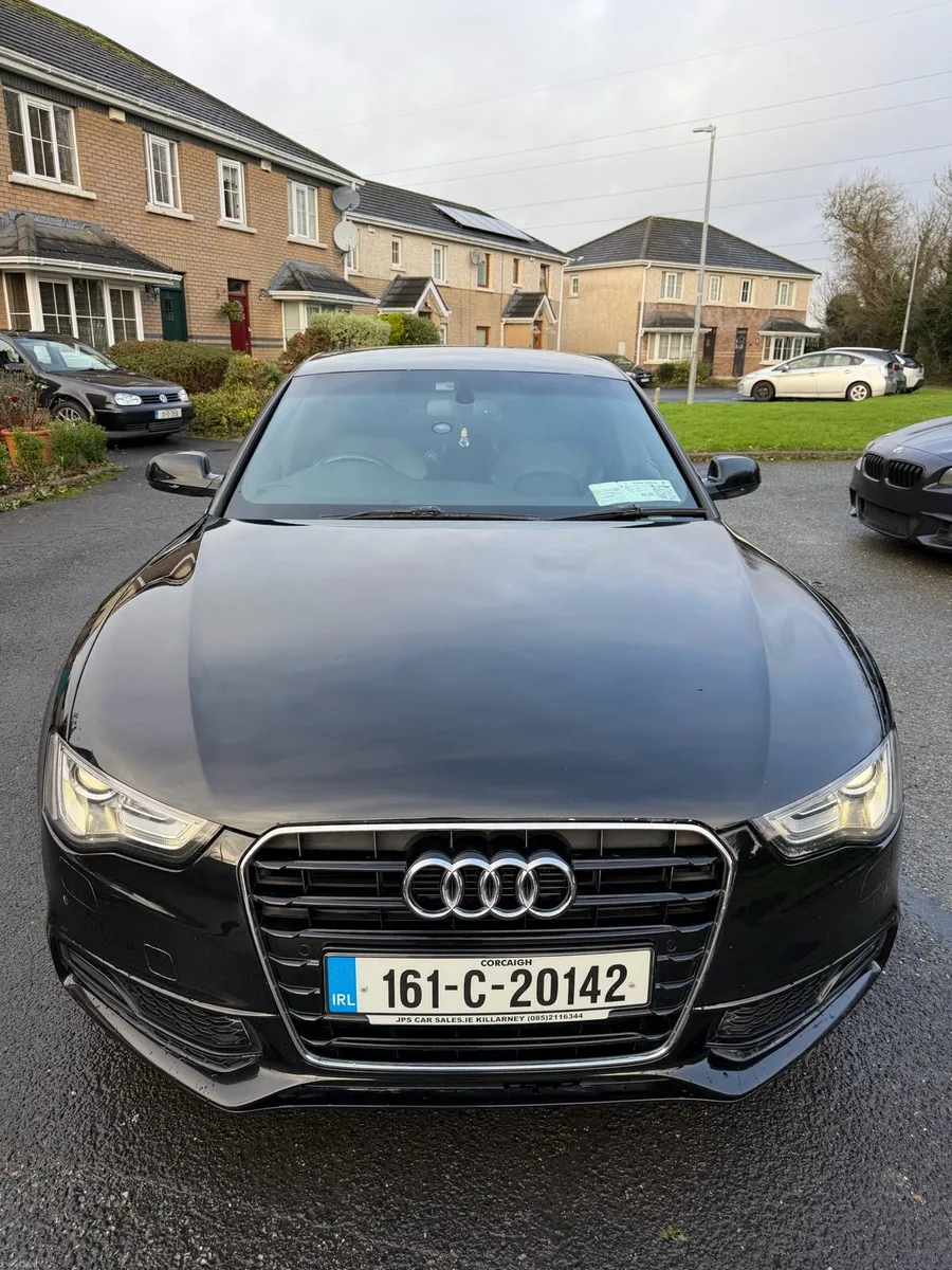 Audi A5 S-line 2.0 Tdi - Image 2