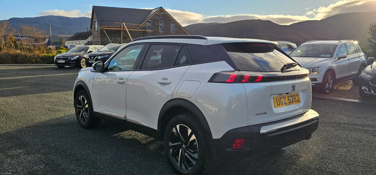 Peugeot 2008 1.5 Blue HDI Allure 2021 - Image 6