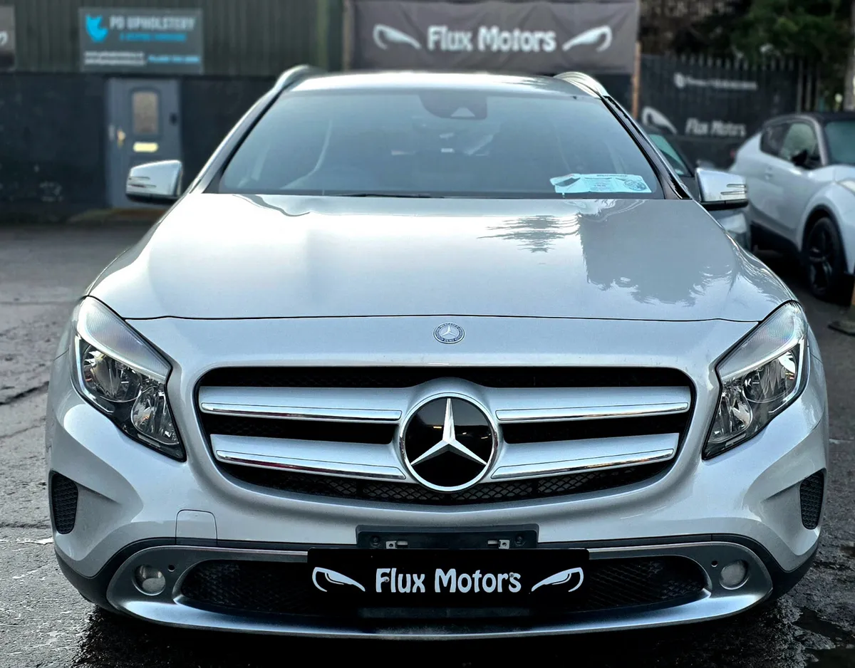 🔥 2016 Mercedes-Benz GLA 180 Style • Automatic - Image 3