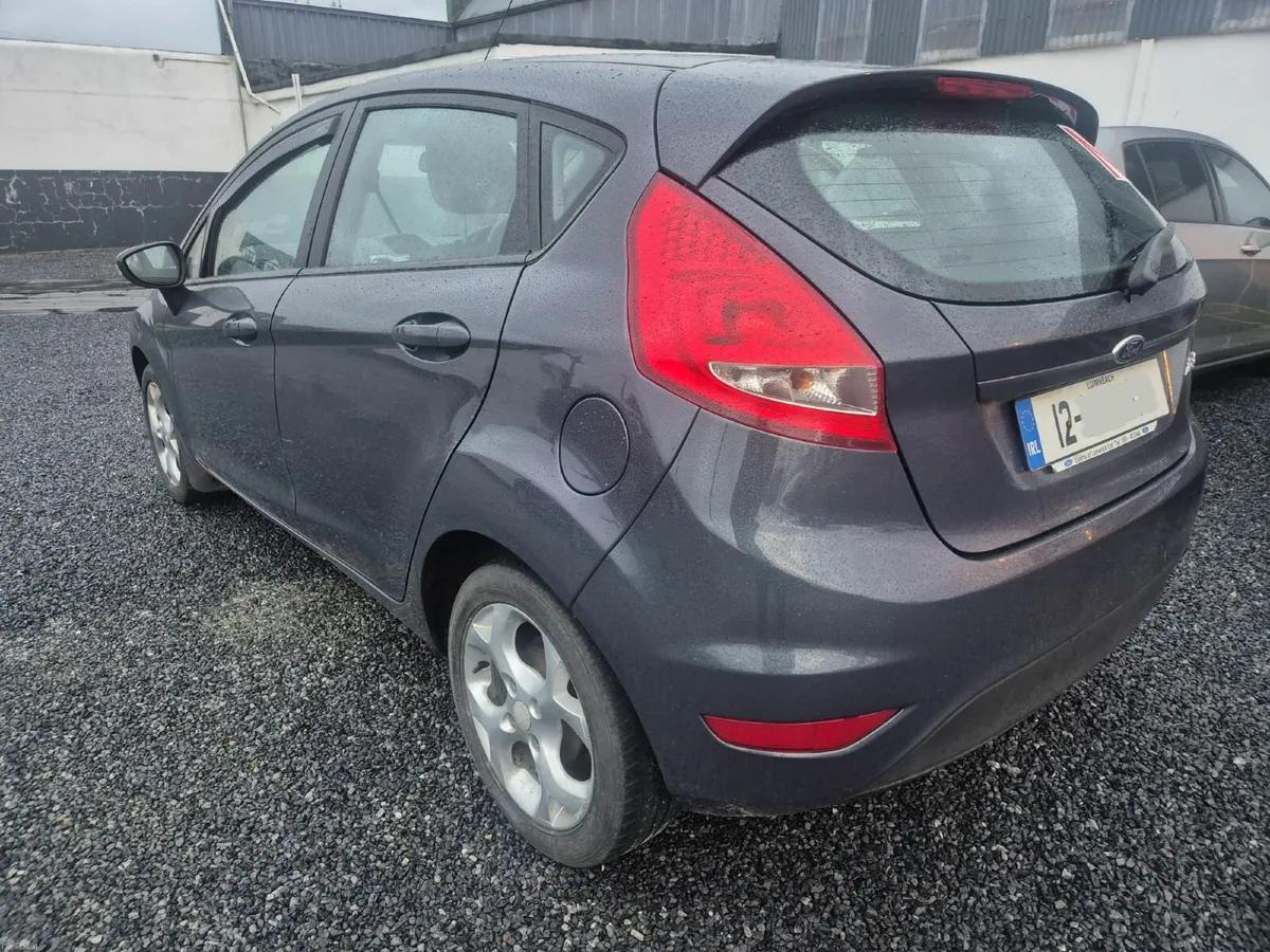 Ford Fiesta 2012 - Image 4