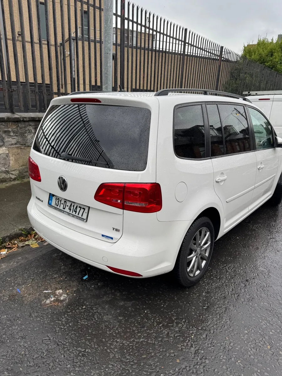 Volkswagen Touran 2013 - Image 3