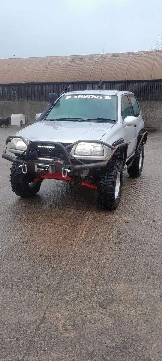 Suzuki Grand Vitara 2002 - Image 1