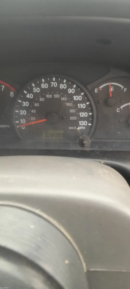 Suzuki Grand Vitara 2002 - Image 3