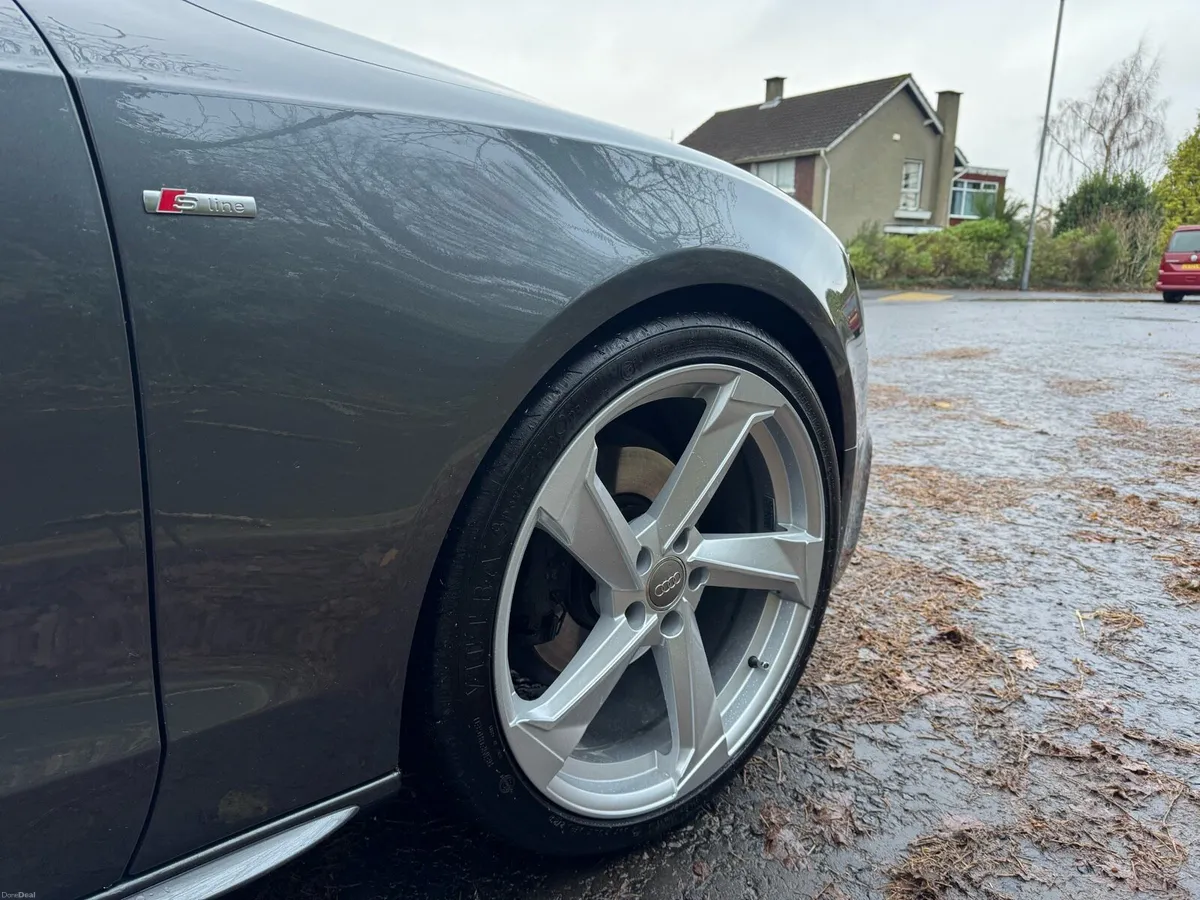 Audi A5 S line TDI Quattro black edition styling - Image 4