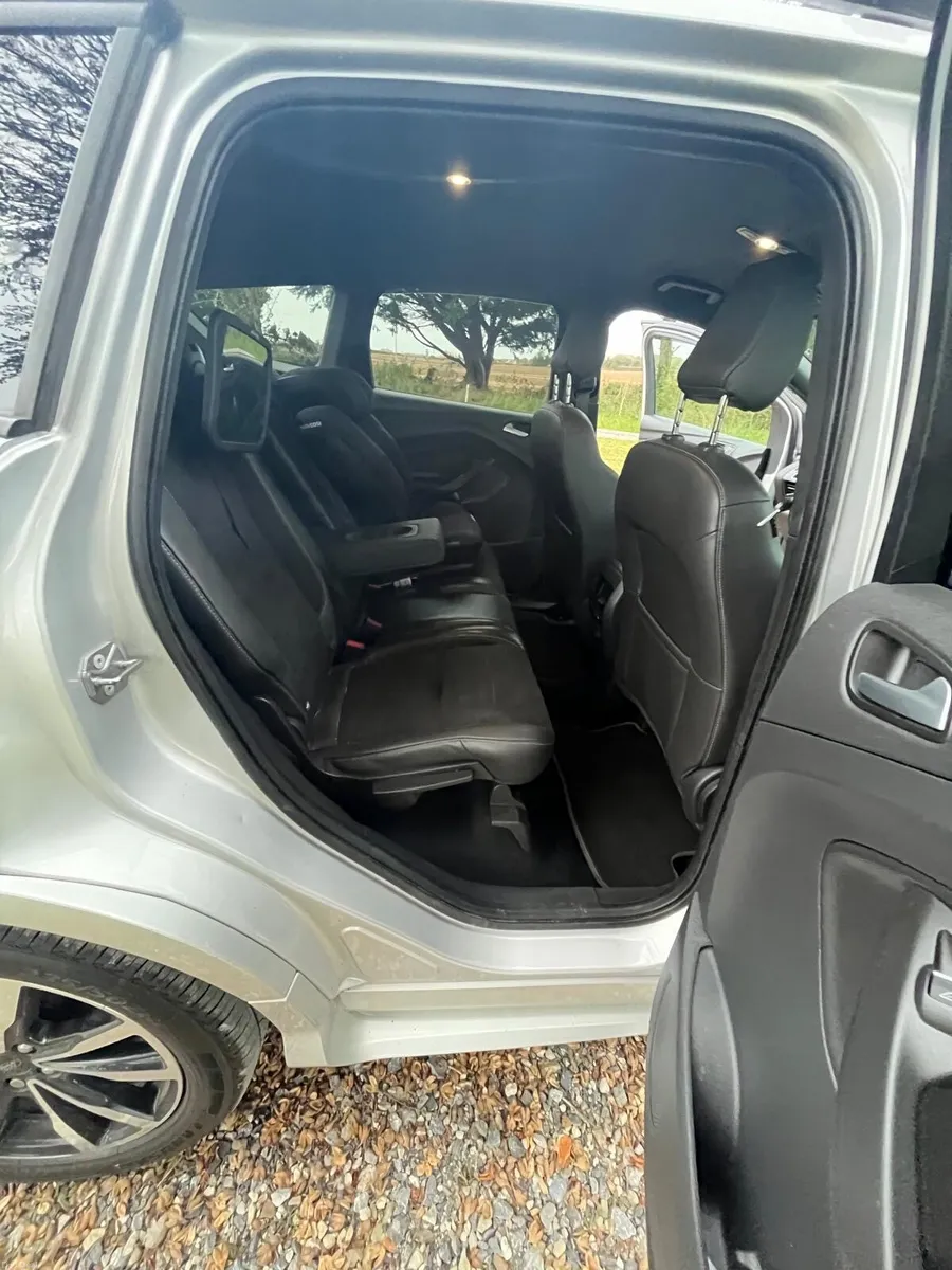 2017 Ford Kuga ST Line - Image 3