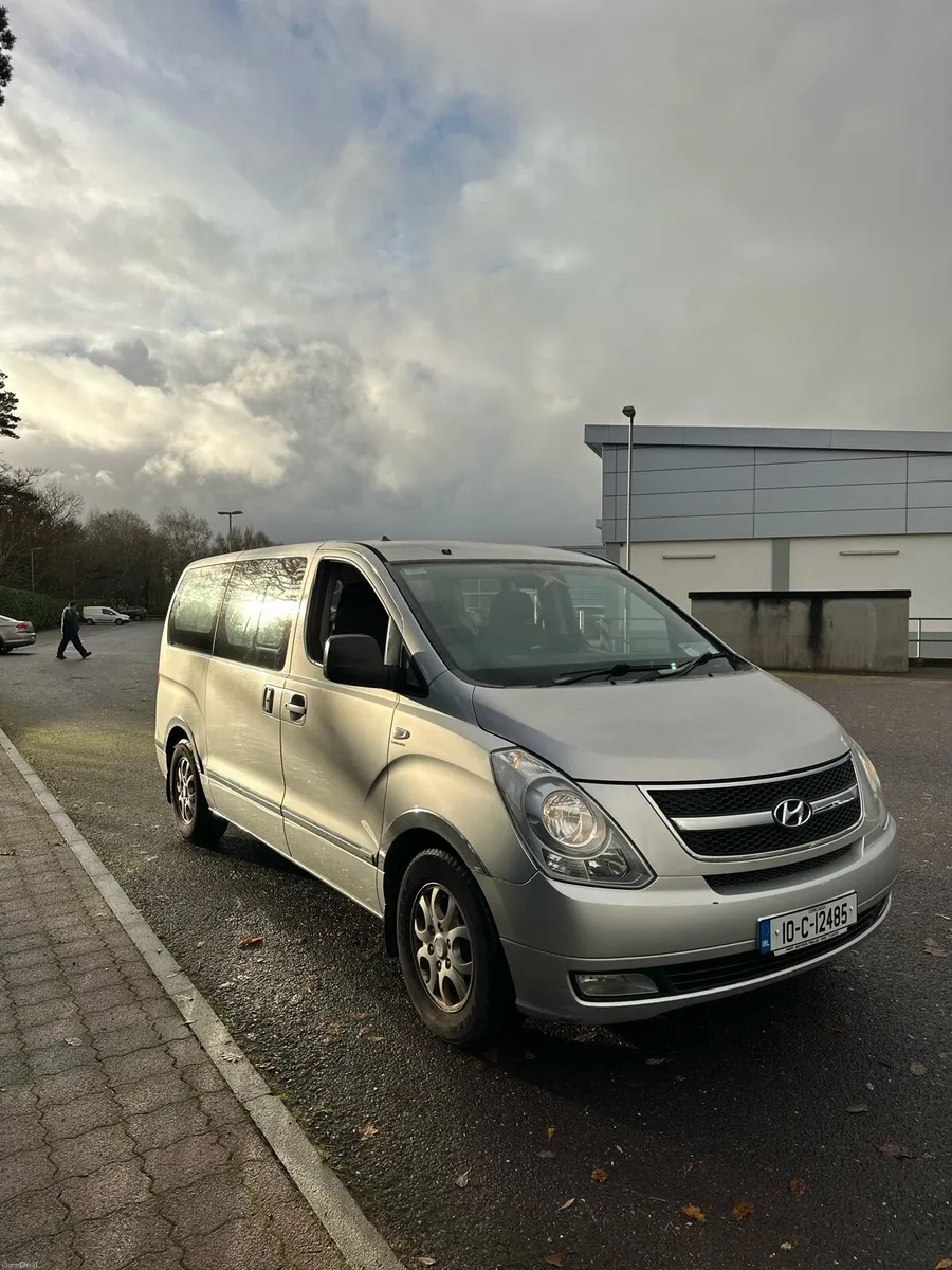 NEW NCT Hyundai Montana 2010 Irish 8 seater - Image 2